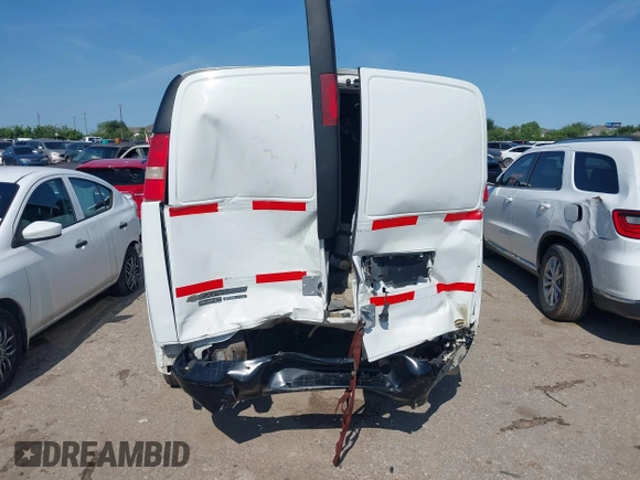 2015 Chevrolet Express Cargo с VIN 1GCWGFCFXF1184780, выставлен на аукционе IAAI как лот 42180137 с пробегом 103 453 миль миль и . История ставок и продаж доступна на DreamBid. Изображение 16.