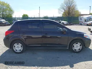 2011 Nissan Versa 1.8 S with VIN 3N1BC1CP8BL420418, listed as a IAAI auction lot 42098675 with 220,110 mi miles. Bid and sale history available at carsss.com. Image 12.