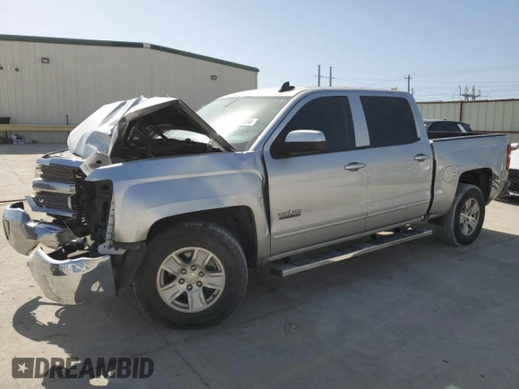 2017 Chevrolet Silverado 1500 LT with VIN 3GCPCREH0HG477589, listed as a Copart auction lot 61572834 with 72,038 mi miles and Salvage Title. Bid and sale history available at DreamBid. Image 1.