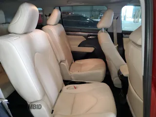 2023 Toyota Highlander L with VIN 5TDKDRAH7PS525652, listed as a Copart auction lot 59927905 with 21,642 mi miles and Salvage title. Bid and sale history available at DreamBid. Image 11.