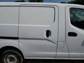 2018 Chevrolet City Express Cargo LT z VIN 3N63M0ZN3JK697106, wystawiony jako Copart lot #59854275 z przebiegiem 148 572 mil mil oraz Czysty tytuł • Clean title. Historia ofert i sprzedaży dostępna na DreamBid. Obrazek 11.