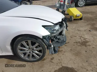 2014 Lexus GS with VIN JTHCE1BL0E5020396, listed as a IAAI auction lot 41436100 with 125,073 mi miles. Bid and sale history available at carsss.com. Image 6.