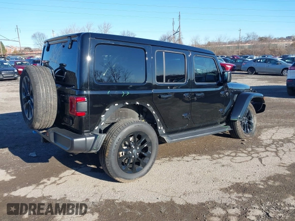 2024 Jeep Wrangler Sahara with VIN 1C4RJXP62RW126989, listed as a IAAI auction lot 41816525 with 11,241 mi miles and . Bid and sale history available at DreamBid. Image 4.