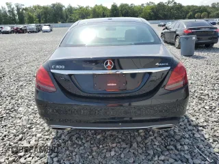 2020 Mercedes-Benz C 300 z VIN WDDWF8EBXLR531004, wystawiony jako Copart lot #57666365 z przebiegiem 113 943 mil mil oraz Czysty tytuł • Clean title. Historia ofert i sprzedaży dostępna na DreamBid. Obrazek 6.
