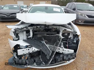 2017 Chrysler 300 Limited with VIN 2C3CCAAG3HH584508, listed as a IAAI auction lot 41727969 with 83,229 mi miles. Bid and sale history available at carsss.com. Image 6.