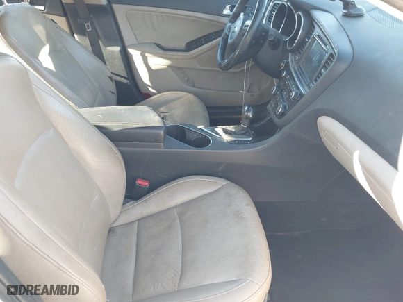 2014 Kia Optima EX with VIN 5XXGN4A79EG260468, listed as a IAAI auction lot 41696210 with 210,860 mi miles. Bid and sale history available at carsss.com. Image 5.
