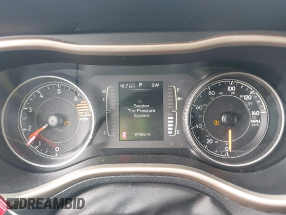 2016 Jeep Cherokee Sport with VIN 1C4PJLAB6GW136136, listed as a IAAI auction lot 41108560 with 97,982 mi miles. Bid and sale history available at carsss.com. Image 7.