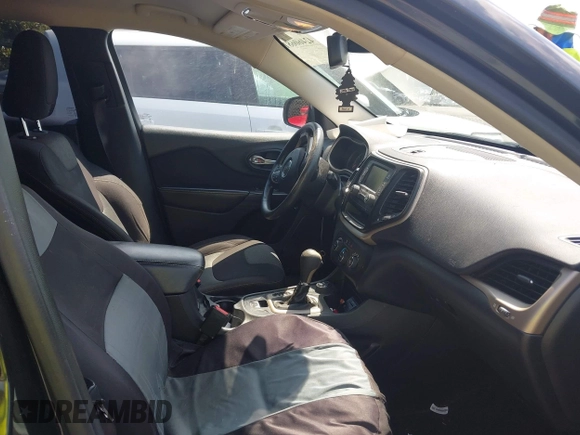 2015 Jeep Cherokee Sport с VIN 1C4PJMAB9FW675323, выставлен на аукционе IAAI как лот 42460681 с пробегом 197 119 миль миль и . История ставок и продаж доступна на DreamBid. Изображение 5.