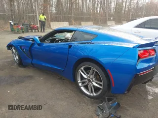 2014 Chevrolet Corvette Z51 3LT с VIN 1G1YM2D77E5120729, выставлен на аукционе IAAI как лот 41821347 с пробегом 19 747 миль миль и . История ставок и продаж доступна на DreamBid. Изображение 3.