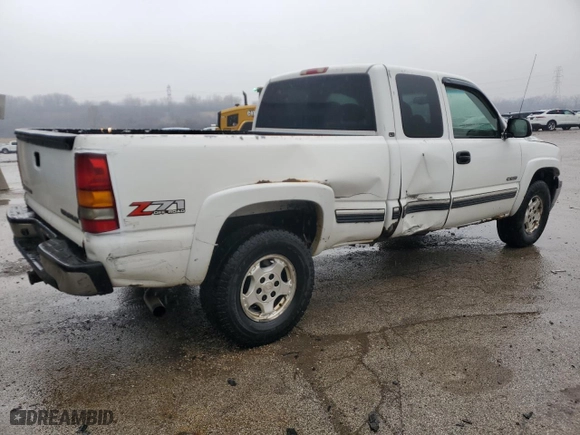 2002 Chevrolet Silverado 1500 LS with VIN 2GCEK19T421262436, listed as a Copart auction lot 48893745 with 236,372 mi miles and Salvage Title. Bid and sale history available at carsss.com. Image 3.
