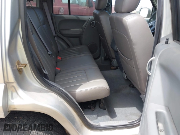 2006 Jeep Liberty Limited with VIN 1J4GK58KX6W221472, listed as a IAAI auction lot 42795155 with 186,972 mi miles and . Bid and sale history available at DreamBid. Image 8.