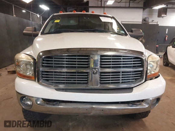 2006 Dodge 2500 SLT with VIN 3D7KS29C86G100871, listed as a IAAI auction lot 41992062 with 213,220 mi miles. Bid and sale history available at carsss.com. Image 12.