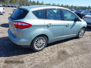 2013 Ford C-Max SE with VIN 1FADP5AUXDL557729, listed as a IAAI auction lot 41802589 with 105,108 mi miles. Bid and sale history available at carsss.com. Image 4.