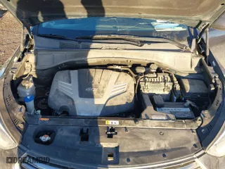 2017 Hyundai Santa Fe SE with VIN KM8SMDHF2HU223654, listed as a IAAI auction lot 41435678 with 102,843 mi miles. Bid and sale history available at carsss.com. Image 10.