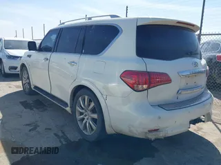 2014 Infiniti QX80 with VIN JN8AZ2NE8E9068192, listed as a IAAI auction lot 41882512 with 194,937 mi miles. Bid and sale history available at carsss.com. Image 3.