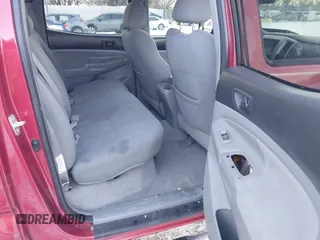 2007 Toyota Tacoma with VIN 5TELU42N57Z427587, listed as a IAAI auction lot 41349816 with 204,785 mi miles and . Bid and sale history available at DreamBid. Image 8.