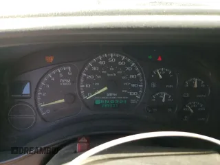 2001 Chevrolet Suburban LT with VIN 3GNEC16T31G174749, listed as a Copart auction lot 77304144 with 289,307 mi miles and Salvage Title. Bid and sale history available at carsss.com. Image 9.