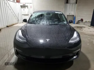 2023 Tesla Model 3 z VIN 5YJ3E1EA9PF449775, wystawiony jako Copart lot #59234495 z przebiegiem 109 378 mil mil oraz Czysty tytuł • Clean title. Historia ofert i sprzedaży dostępna na DreamBid. Obrazek 5.