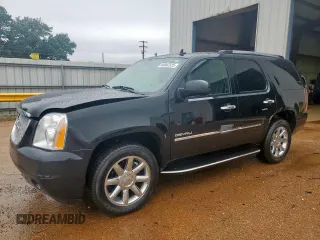2009 GMC Yukon Denali z VIN 1GKFK03219R297360, wystawiony jako Copart lot #60062335 z przebiegiem 79 820 mil mil oraz Szkoda całkowita • Salvage title. Historia ofert i sprzedaży dostępna na DreamBid. Obrazek 1.