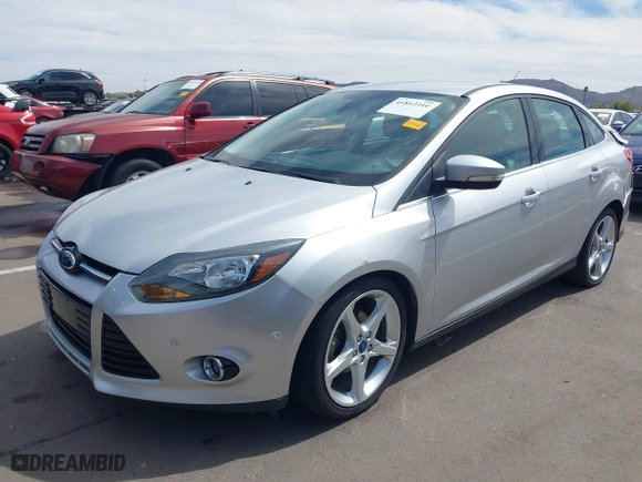 2012 Ford Focus Titanium with VIN 1FAHP3J29CL262348, listed as a IAAI auction lot 41812310 with 81,645 mi miles. Bid and sale history available at carsss.com. Image 17.