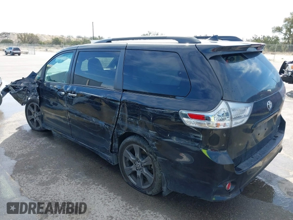 2020 Toyota Sienna SE with VIN 5TDXZ3DC7LS062183, listed as a IAAI auction lot 41791032 with 80,760 mi miles. Bid and sale history available at carsss.com. Image 3.