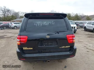 2003 Toyota Sequoia Limited with VIN 5TDBT48A23S164548, listed as a IAAI auction lot 41716216 with 224,658 mi miles. Bid and sale history available at carsss.com. Image 16.