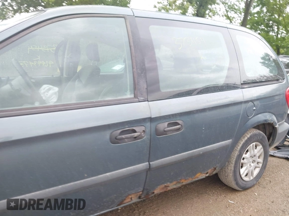2005 Dodge Caravan SE with VIN 1D4GP25B75B373454, listed as a IAAI auction lot 42443473 with 233,184 mi miles and . Bid and sale history available at DreamBid. Image 15.