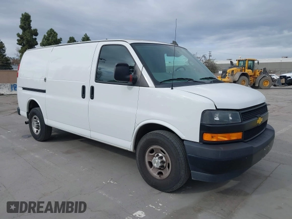 2020 Chevrolet Express Cargo с VIN 1GCWGAFP3L1272525, выставлен на аукционе IAAI как лот 41914132 с пробегом 90 857 миль миль и . История ставок и продаж доступна на DreamBid. Изображение 1.