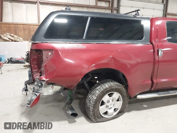 2008 Toyota Tundra 4WD Truck with VIN 5TBBV54118S514869, listed as a IAAI auction lot 42020352 with 225,754 mi miles. Bid and sale history available at carsss.com. Image 6.