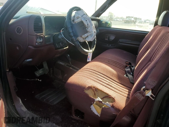 1995 Chevrolet Silverado 1500 with VIN 1GCEK14K4SZ155540, listed as a Copart auction lot 54104715 with 132,177 mi miles and Salvage Title. Bid and sale history available at DreamBid. Image 7.