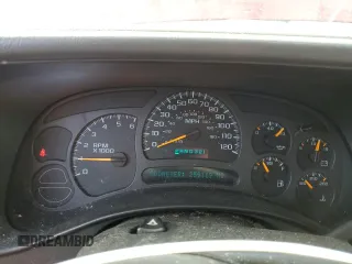 2004 Chevrolet Suburban LS with VIN 1GNFK16ZX4J242897, listed as a Copart auction lot 50256275 with 259,119 mi miles and Non Repairable. Bid and sale history available at carsss.com. Image 9.