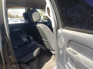 2004 Dodge Ram 2500 SLT with VIN 3D7KA28C54G119590, listed as a IAAI auction lot 41801044 with 1 mi miles. Bid and sale history available at carsss.com. Image 8.
