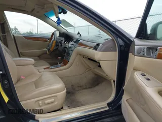 2005 Lexus ES 350 с VIN JTHBA30G955135281, выставлен на аукционе IAAI как лот 42703753 с пробегом 186 025 миль миль и . История ставок и продаж доступна на DreamBid. Изображение 5.