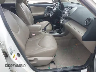 2006 Toyota RAV4 Limited с VIN JTMZK31V665001498, выставлен на аукционе IAAI как лот 42258811 с пробегом 214 530 миль миль и . История ставок и продаж доступна на DreamBid. Изображение 5.