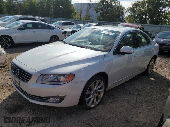 2016 Volvo S80 T5 Drive-E Platinum z VIN YV140MAM4G1195979, wystawiony jako Copart lot #67824803 z przebiegiem 126 138 mil mil oraz . Historia ofert i sprzedaży dostępna na DreamBid. Obrazek 1.