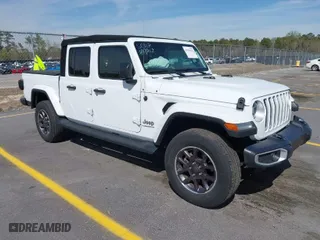 2022 Jeep Gladiator High Altitude with VIN 1C6HJTFG1NL167518, listed as a IAAI auction lot 41838411 with 20,885 mi miles. Bid and sale history available at carsss.com. Image 1.