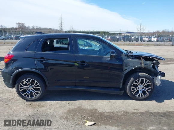 2018 Mitsubishi Outlander Sport SE 2.4 with VIN JA4AR3AW4JU012414, listed as a IAAI auction lot 41720683 with 99,388 mi miles. Bid and sale history available at carsss.com. Image 13.