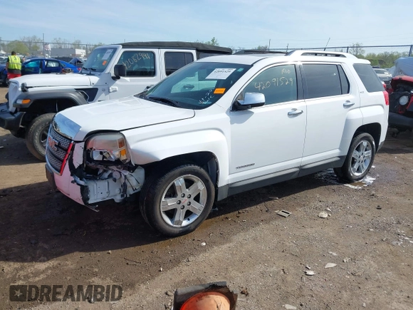 2011 GMC Terrain SLT-2 z VIN 2CTALWEC1B6461112, wystawiony jako IAAI lot #42091529 z przebiegiem 142 224 mil mil oraz . Historia ofert i sprzedaży dostępna na DreamBid. Obrazek 2.