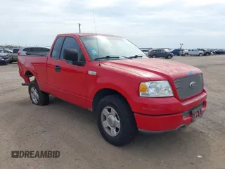 2004 Ford F-150 XL with VIN 1FTRF12WX4NA15613, listed as a IAAI auction lot 41652637 with 124,352 mi miles. Bid and sale history available at carsss.com. Image 1.