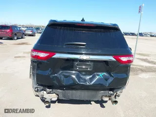 2020 Chevrolet Traverse LS with VIN 1GNERFKW9LJ206116, listed as a IAAI auction lot 41757975 with 136,546 mi miles. Bid and sale history available at carsss.com. Image 6.