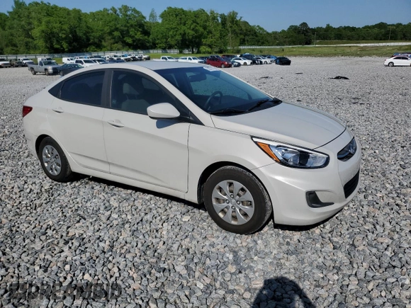 2017 Hyundai Accent SE with VIN KMHCT4AE5HU250839, listed as a Copart auction lot 52070145 with 104,090 mi miles and Salvage Title. Bid and sale history available at carsss.com. Image 4.
