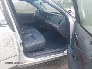 2001 Mercury Grand Marquis LS with VIN 2MEFM75WX1X633210, listed as a IAAI auction lot 42092135 with 161,963 mi miles and . Bid and sale history available at DreamBid. Image 5.