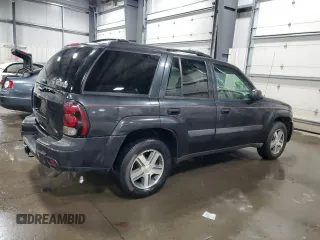 2005 Chevrolet TrailBlazer LS with VIN 1GNDT13S452254759, listed as a Copart auction lot 70196224 with 161,109 mi miles and Salvage Title. Bid and sale history available at DreamBid. Image 3.