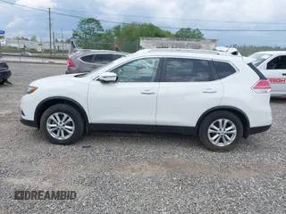 2016 Nissan Rogue SV z VIN KNMAT2MVXGP631725, wystawiony jako IAAI lot #42167551 z przebiegiem 133 982 mil mil oraz . Historia ofert i sprzedaży dostępna na DreamBid. Obrazek 14.