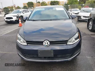 2017 Volkswagen Golf S z VIN 3VW217AU1HM043235, wystawiony jako IAAI lot #42104485 z przebiegiem 66 746 mil mil oraz . Historia ofert i sprzedaży dostępna na DreamBid. Obrazek 13.