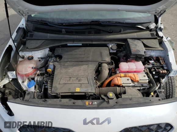 2022 Kia Niro LXS SE with VIN KNDCB3LC1N5527702, listed as a Copart auction lot 80160854 with 35,937 mi miles and Salvage Title. Bid and sale history available at carsss.com. Image 11.