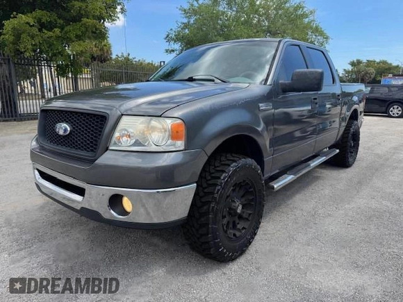 2006 Ford F-150 XLT с VIN 1FTPW12V16FB22741, выставлен на аукционе Copart как лот 65656865 с пробегом 143 386 миль миль и На запчасти • Non repairable. История ставок и продаж доступна на DreamBid. Изображение 1.
