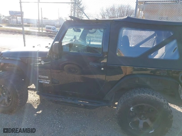 2014 Jeep Wrangler Sport with VIN 1C4AJWAG4EL113620, listed as a IAAI auction lot 41710951 with NaN miles. Bid and sale history available at carsss.com. Image 14.