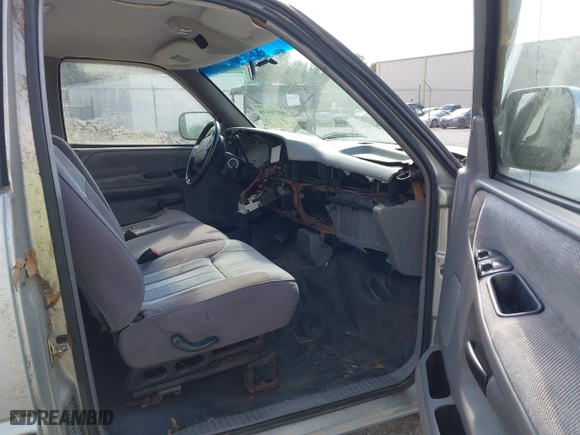 1996 Dodge Ram 1500 with VIN 1B7HC13Y5TJ112129, listed as a IAAI auction lot 41398418 with 246,075 mi miles. Bid and sale history available at carsss.com. Image 5.