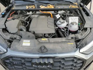 2023 Audi Q5 S line Premium Plus with VIN WA1E2AFY4P2069690, listed as a Copart auction lot 80200504 with 28,090 mi miles and Salvage title. Bid and sale history available at DreamBid. Image 12.